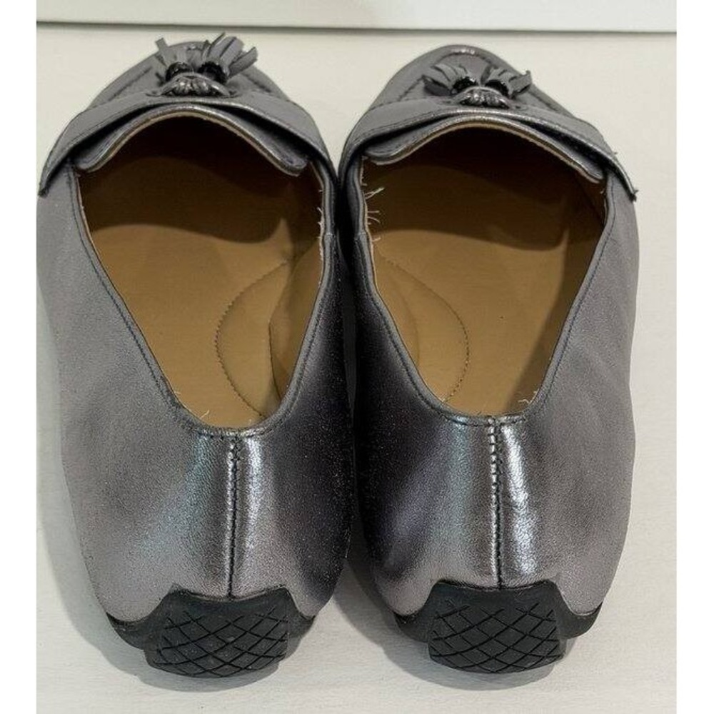 Talbots Francesca Tasseled Metallic Leather Driving Flats Shoes Silver Size 8 - Picture 6 of 11